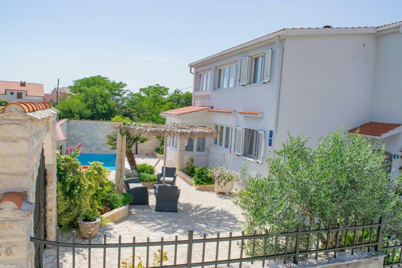 Apartments Solta Gornje Selo Buitenkant foto